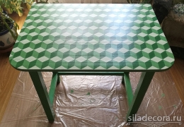 siladecora-gallery-table-in-kitchen-2
