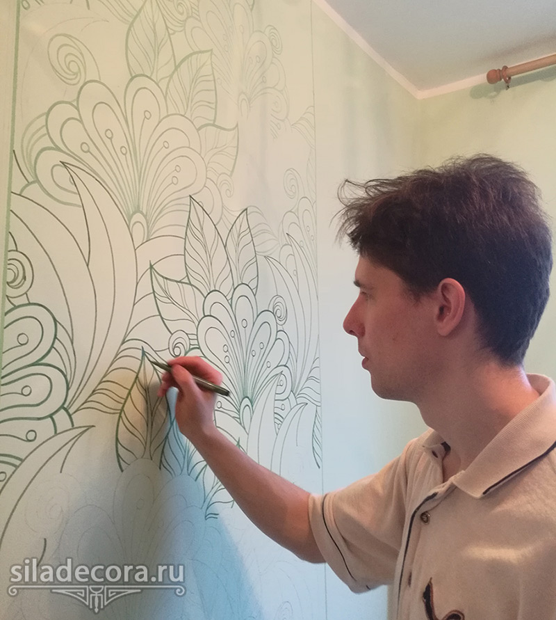 Нанесение рисунка на стене кухни